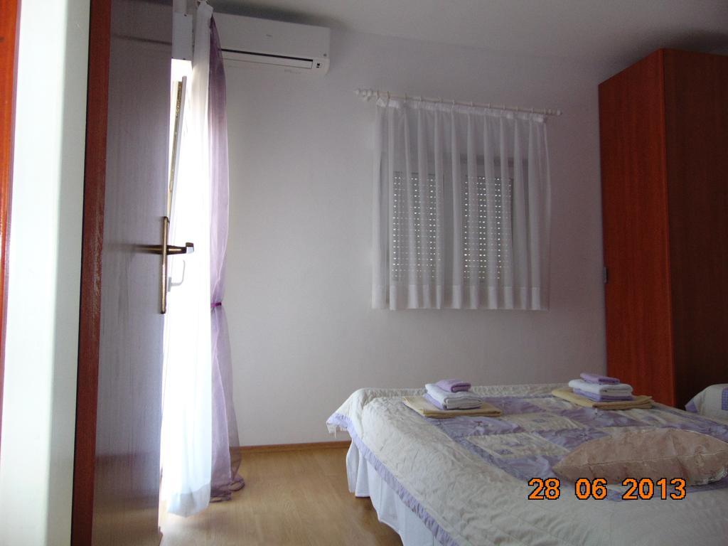 Apartments Borozan Vinišće Værelse billede